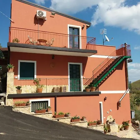 Le Stelle Di Casa Leonardo Vakantiehuis Castelmola