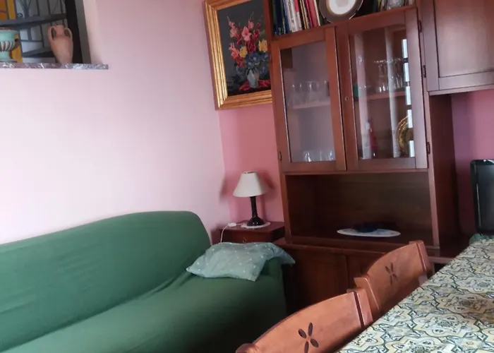 בית נופש Le Stelle Di Casa Leonardo קסטלמולה